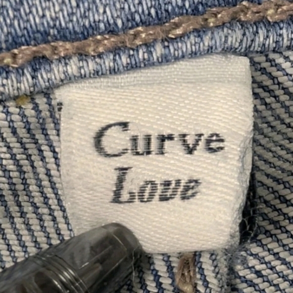 Abercrombie Curve Love Ultra High Rise Flare Jeans 14S 32 Short 13" Wide Flare - Picture 6 of 8